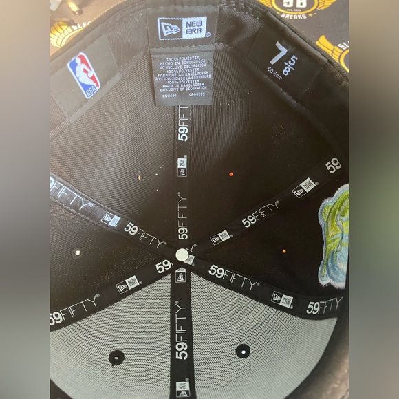 NEW ERA MEMPHIS GRIZZLIES 59FIFTY CAP 7 5/8 - Picture 4 of 5